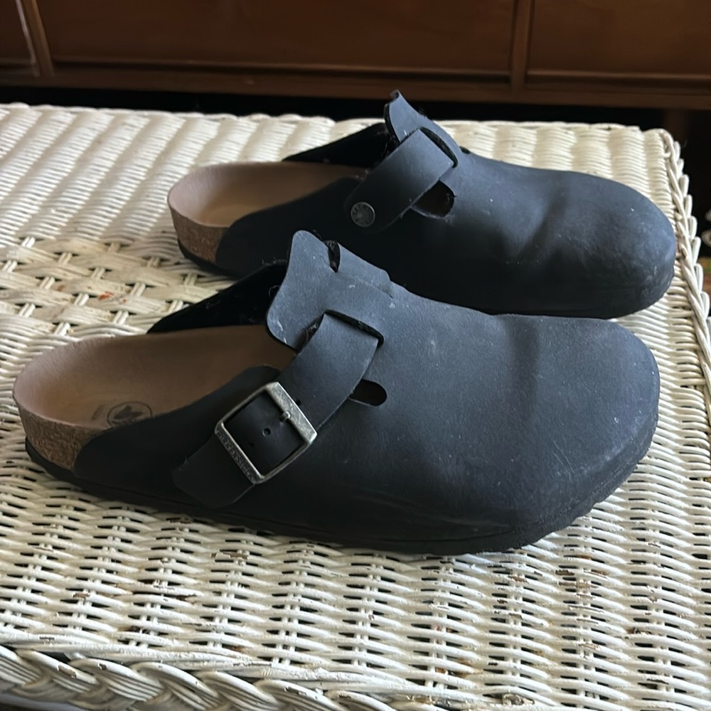 Vegan black Birkenstocks
